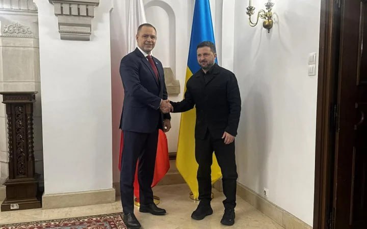 Polish President Karol Nawrocki sent Zelensky a letter for Ukraine's Independence Day, wishing Ukraine victory over Russia.