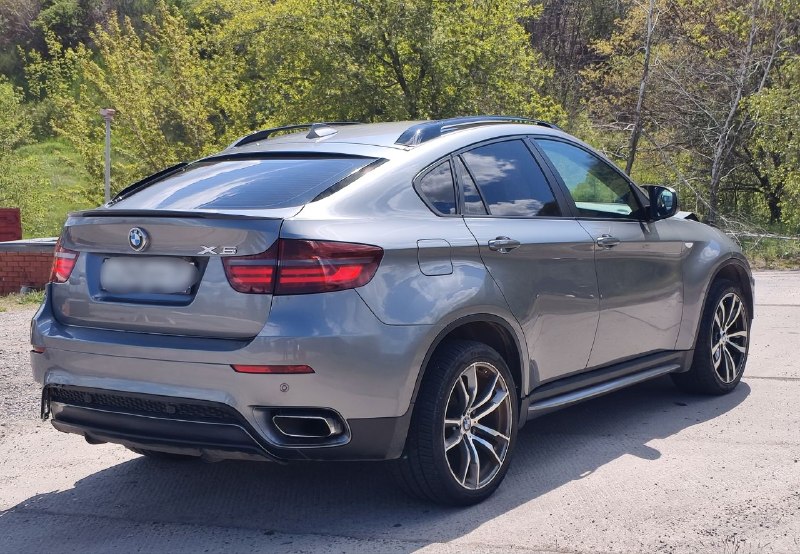 Продам автомобиль bmw x6 xdrive35i 2009г 3.0/at/306л. с автомобиль после небольшого дтп требует заме... - фотография