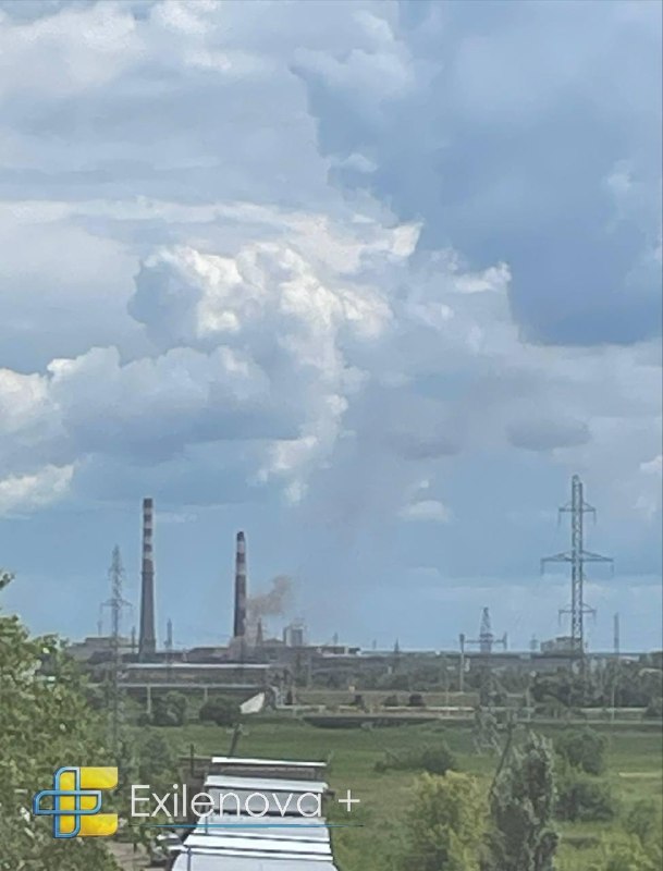 An explosion occured near the railway station in Tula, Russia. Smoke is visible.