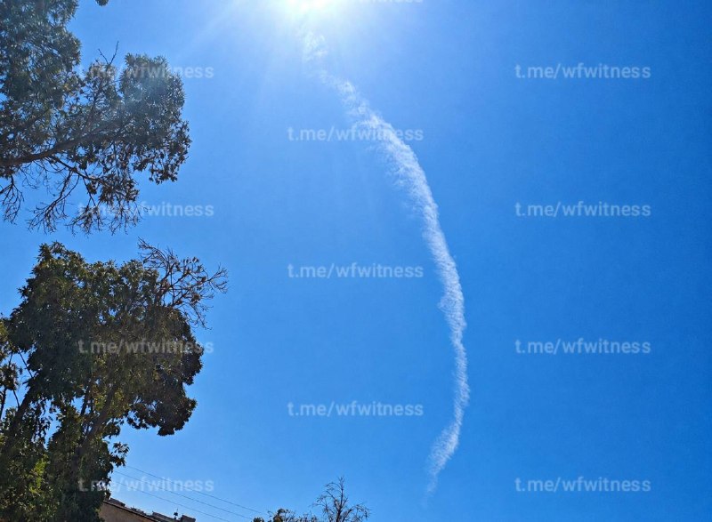 More photos of the missile exercises currently taking place in Iran by the Revolutionary Guard.