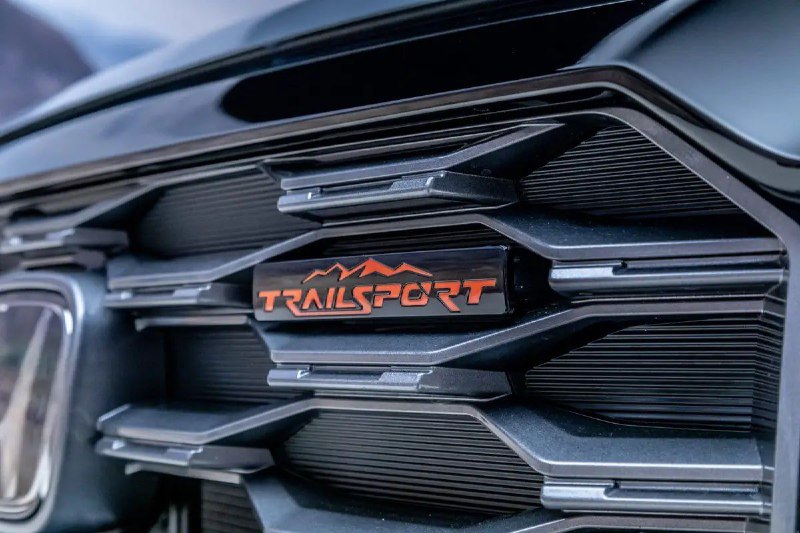 Обновленная Honda CR-V получит внедорожную версию TrailSport 2