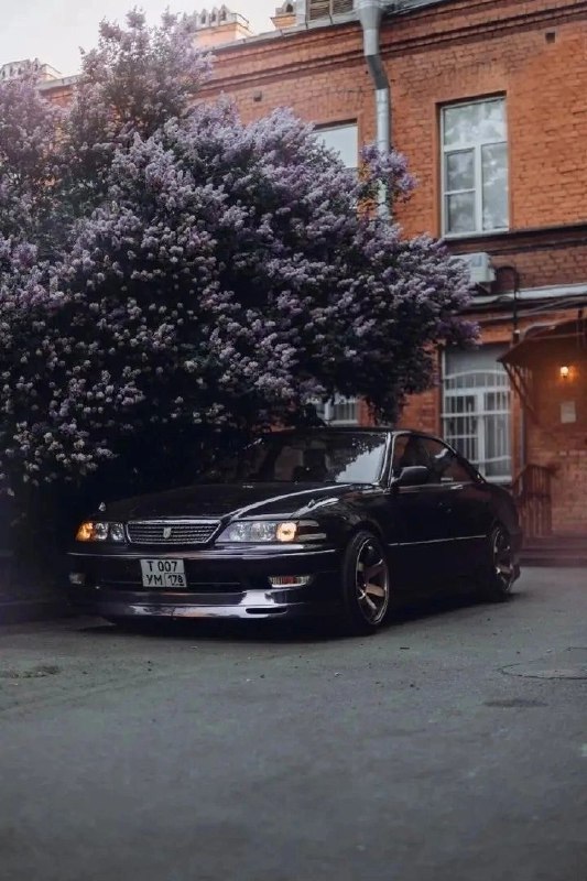 Toyota mark 2