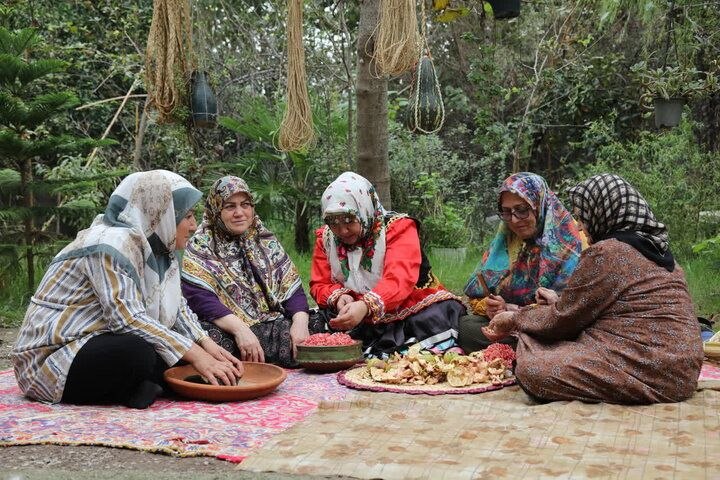 کانال خبری هشتدی: 💥زنان روستایی گیلان آموزش کسبوکار آنلاین میبینند▫️صالح محمدی رئیس سازمان جهاد کشاورزی گیلان، از برگزاری دوره آموزشی «ک