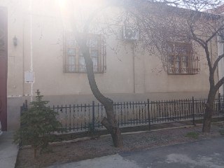 Продается Дом  Амир Темур махалля.
