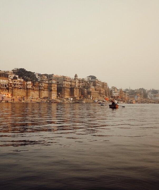 印度｜瓦拉納希的恆河晨祭