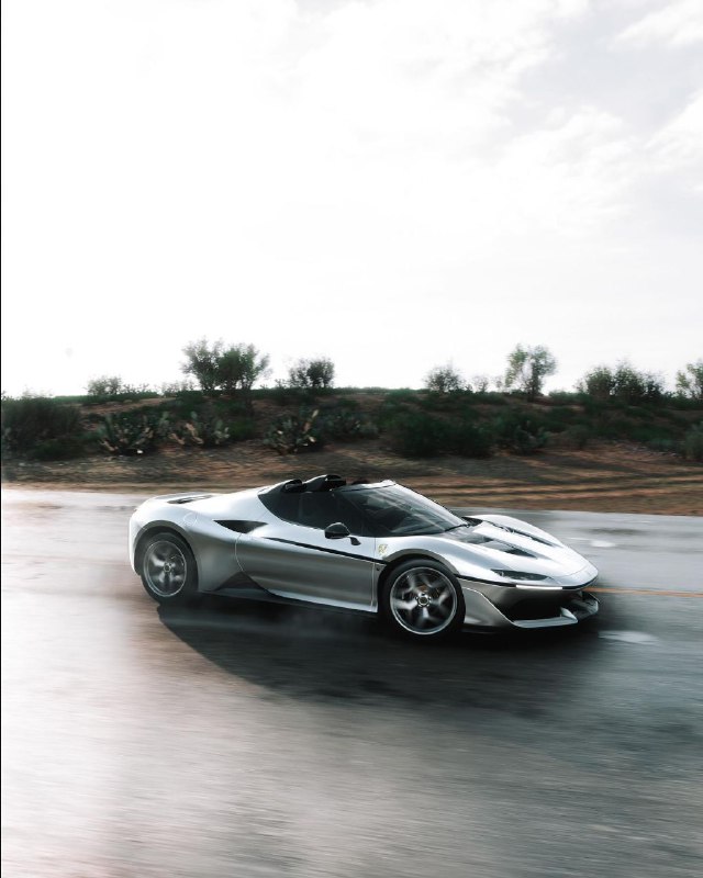 Ferrari J50 9