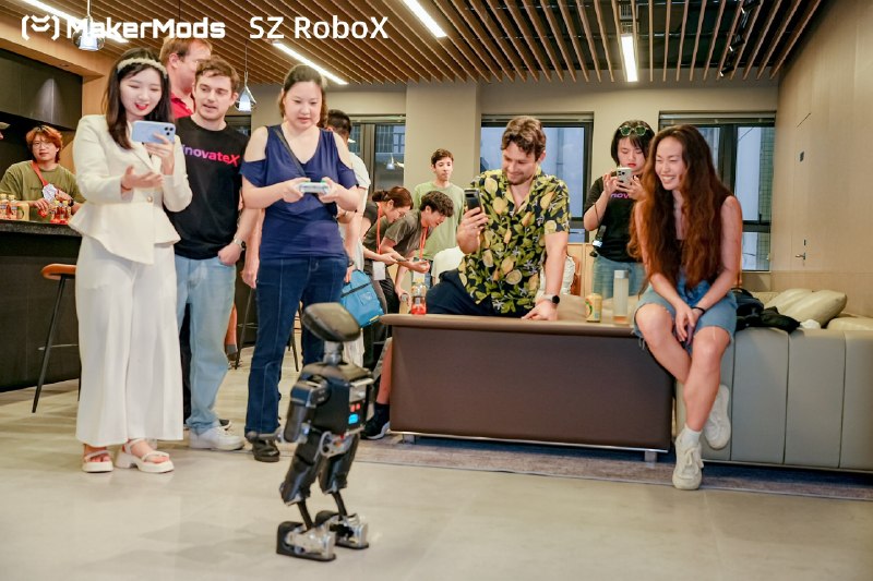 周末的机器人Hackathon我代表RWKV赞助了一台3D打印机下午看看冠军归属😆周末的机器人Hackathon我代表RWKV赞助了一台3D打印机下午看看冠军归属😆