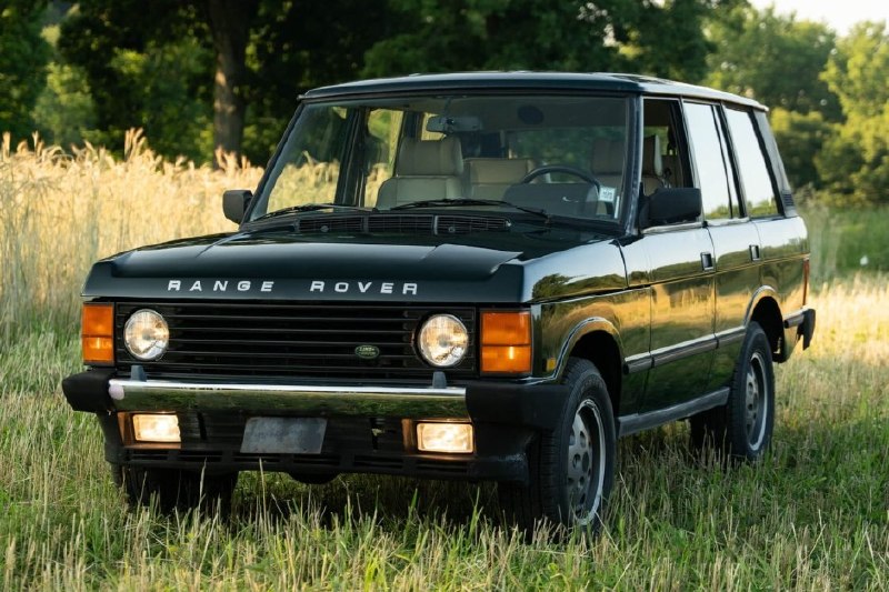 🌞 Воскресенье, и мы не можем не поделиться с вами интересной находкой! 🚗 На дн