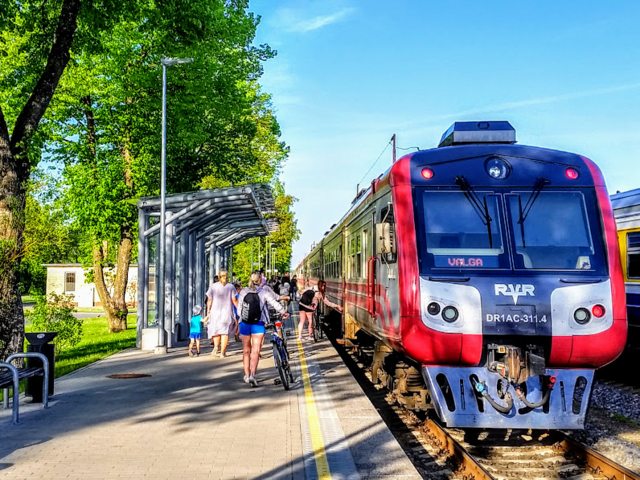 前蘇聯國家練習曲：拉脫維亞與愛沙尼亞火車慢遊