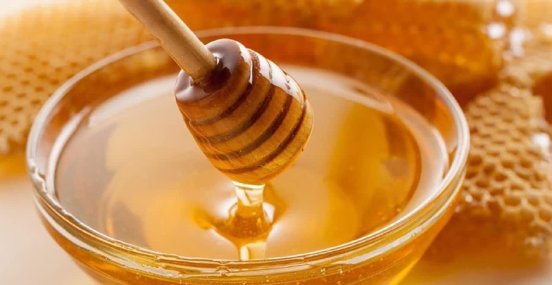 طب قدیم: آیا میدانید عفونت رحم موجب افزایش ریزش مو می شود؟ مصرف دارچین همراه با #عسل از عفونت های رحمی جلوگیری می کند.‌برای عزیزا