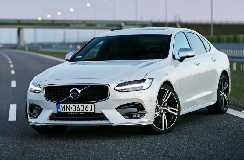 Volvo отзовёт 454 тысячи машин из-за сбоя камеры заднего видаVolvo объявила масш