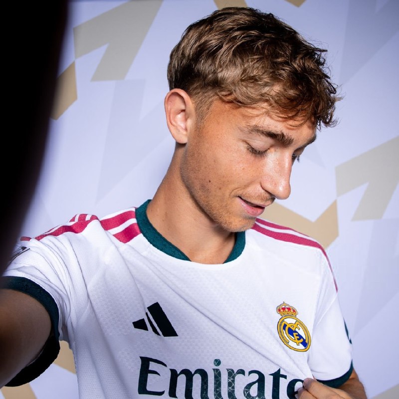 REAL MADRID PAGE: Dean × Champions League 📸🏳 @RealMadridPage➖➖➖➖➖➖➖➖➖Dean × Champions League 📸🏳 @RealMadridPage➖➖➖➖➖➖➖➖➖