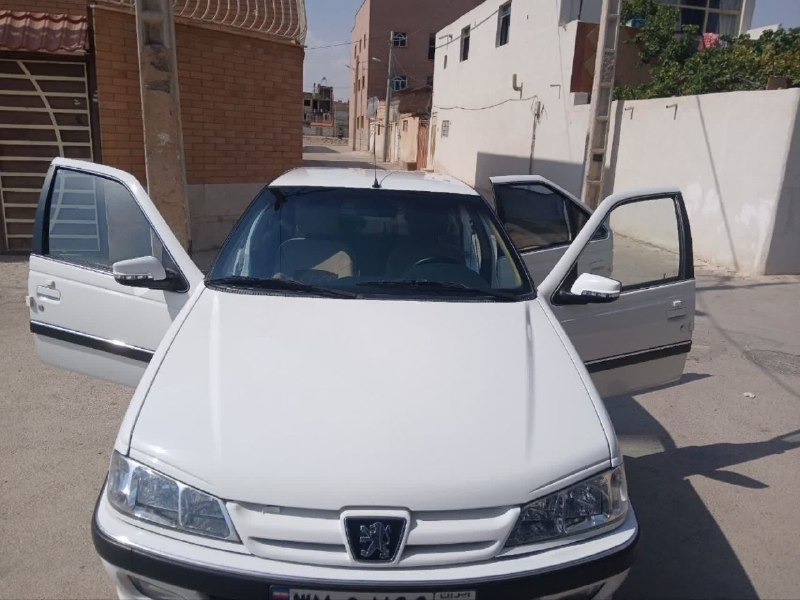 باغ نو: ❇️🔴🔸فروش پژو پارس ۱۴۰۲ xu7 p▪️موتور بسیار نرم کار میکنه ▪️روغنش به تازگی عوض شده ▪️بیمه تا برج ۱۲ داره ▪️بدون رنگ ▪️کارک