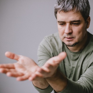 Telegram profile photo for 🍀 Жить собой | Максим Дранко о жизни