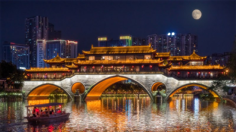 To the moon and backAnshun Bridge illuminated for the Mid-Autumn Festival, Chengdu, China (© Philippe LEJEANVRE/Getty Images)