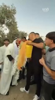 "יותר יקר מזהב"... משבר הדלק מעצב מחדש את מסורות ה"נוקט" בגדה המערבית; "גלון שמש" מחליף מתנות מסורתיות בחתונות