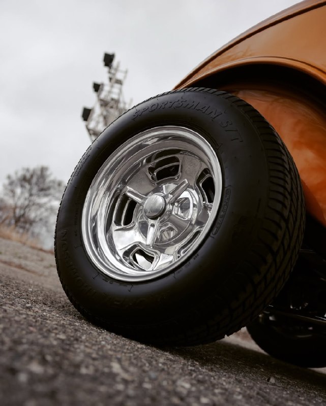 1933 Ford 3-Window Coupe Street Rod 7