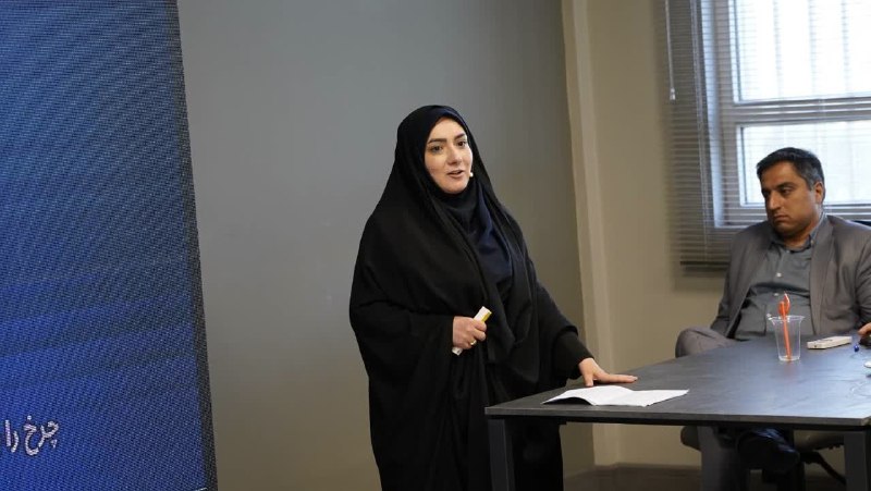 پارک علم و فناوری دانشگاه تهران: 🔹از «خبررسانی» تا «برندسازی ماندگار»؛ مدل «یک شرکت، یک داستان» در پارک علم و فناوری دانشگاه تهران مدیر روابطعمومی پارک