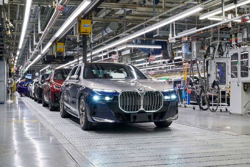 Топливные автомобили BMW еще долго будут выпускаться наряду с гибридами и «элект