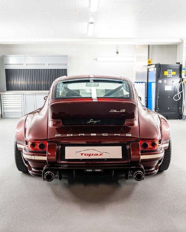 Singer DLS 4