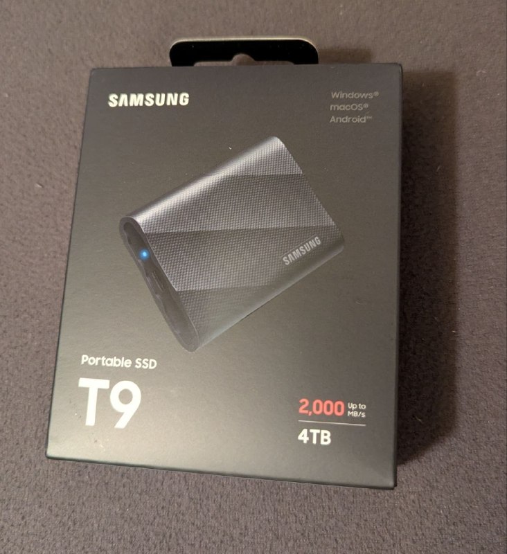 Samsung Portable SSD T9 4TB - 1800gel — фото 1