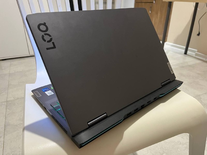 💻 Игровой ноутбук Lenovo LOQ 15IRH8 — фото 1