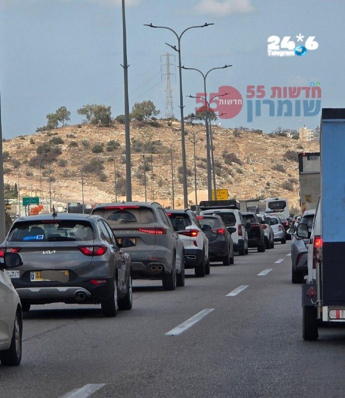 🇮🇱 כביש 5 למערב: עומס כבד מתחיל כ-5 קילומטר לפני מחסום חוצה שומרון ועד מחלף ראש העין מזרח, בעקבות תאונת ד…