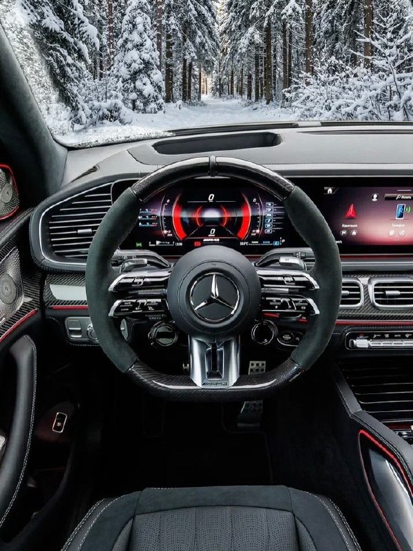 2.7-ton GLS 63 AMG 4MATIC+ 4.0-L V8 BITURBO 612 HP 0-100 km/h 4.2 sec 5