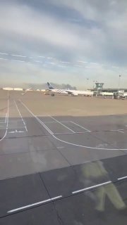 התקפת כטב"מ על מוסקבה: שריפה פרצה ליד שרמטייבו, שלושה שדות תעופה הוגבלו בבוקר ה-31 באוקטובר דווח על פיצוצים…