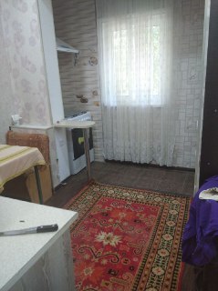 Юнусабад -8 2х комнатная квартира 2й этаж