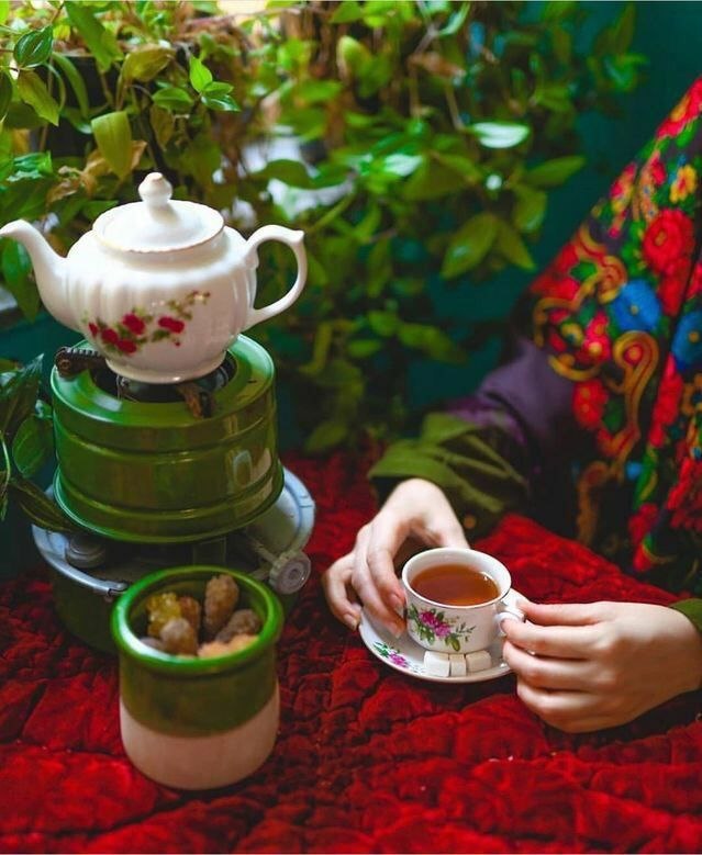 پایگاه خبری صدای بوکان: زندگی درک همین اکنون استزندگی شوق رسیدن به همان فرداییستکه نشاید آمدتو نه در دیروزی و نه در فرداییظرف امروز روز پر از ب