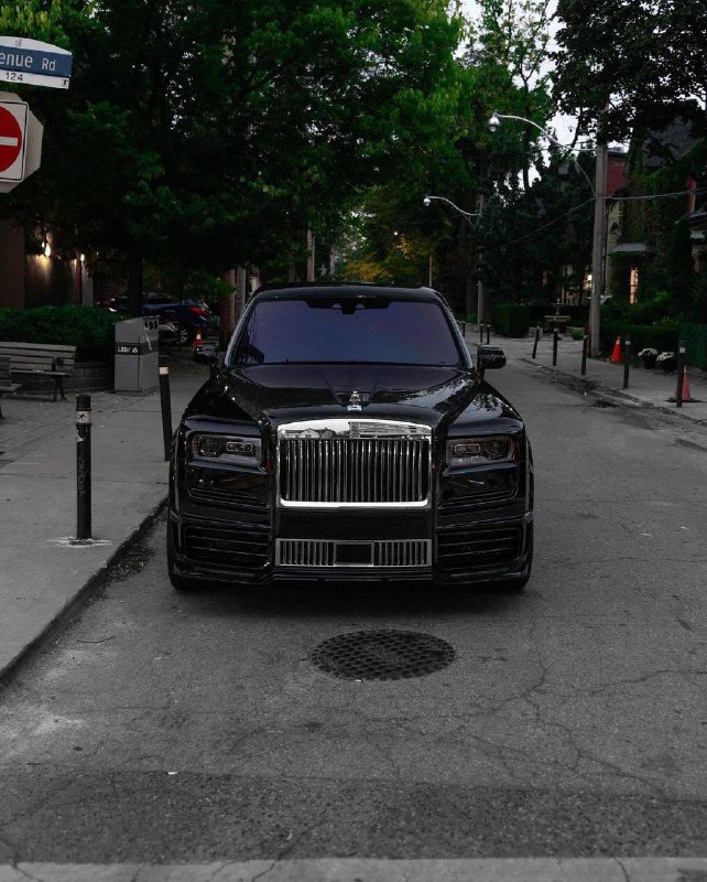 1/1 Chromeharts Mansory Rolls Royce Cullinan 3