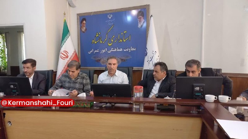کرمانشاه فوری: برخورد قانونی با کامیون‌های تخلیه‌کننده نخاله ساختمانی در کرمانشاه🔹معاون عمرانی استاندار کرمانشاه خواستار برخورد قانونی 