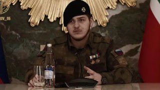 В Чечне для Адама Кадырова создали личный батальон. Он почти не участвует в боевых действияхБатальон Росгвардии имени Байсангура Беноевского, сформированный для участия в войне с Украиной, оказался под кураторством сына главы Чечни Адама Кадырова. Подразде