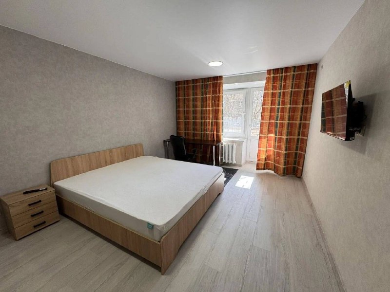 1-комн квартира, 40 м² м бабушкинская • 15 мин на транспорте • 2 этаж из 9 • королёв, ул суворова 15... - фотография