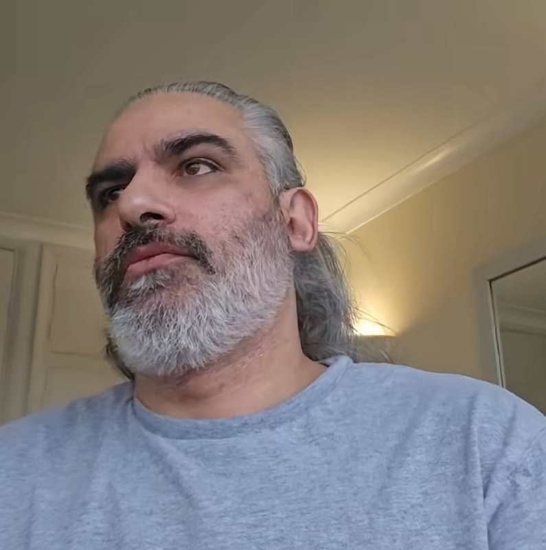 مطالب ده ریشتری: اینکه هیدن و هیچکس هم سن هستن واقعا اذیتم میکنه….اینکه هیدن و هیچکس هم سن هستن واقعا اذیتم میکنه….