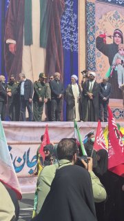 President's presence at a large and popular military exercise in Tehran