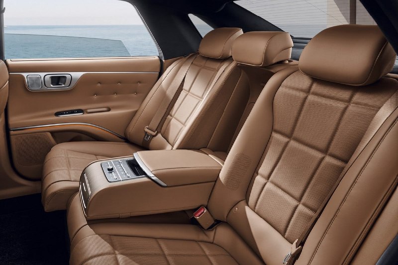 Hyundai представила обновленный Grandeur 3