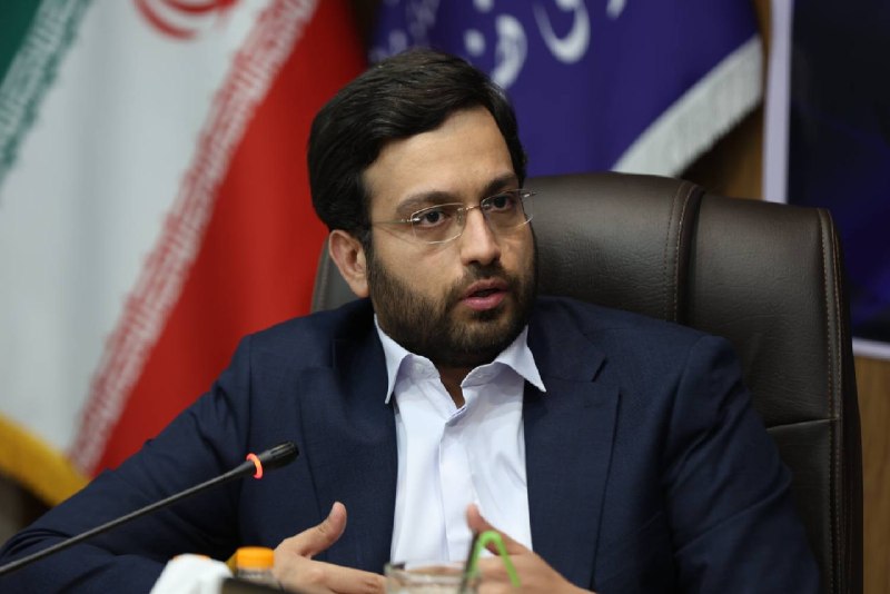 Zoomit | زومیت: توافق مرکز ملی فضای مجازی و پارک شریف برای رفع موانع حقوقی استارتاپ‌هامعاونت حقوقی مرکز ملی فضای مجازی و پارک علم‌وفناور