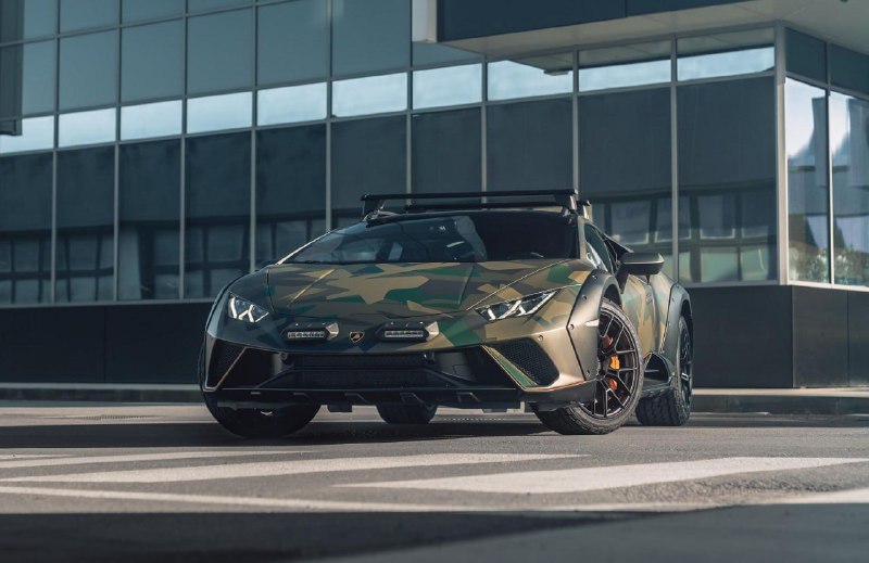 Lamborghini Huracan Sterrato получила камуфляжную окраскуКросс-купе Huracan Ster