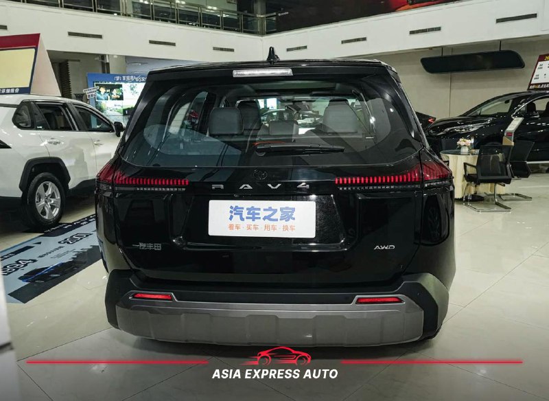 Toyota Rav4 2026 фото 3