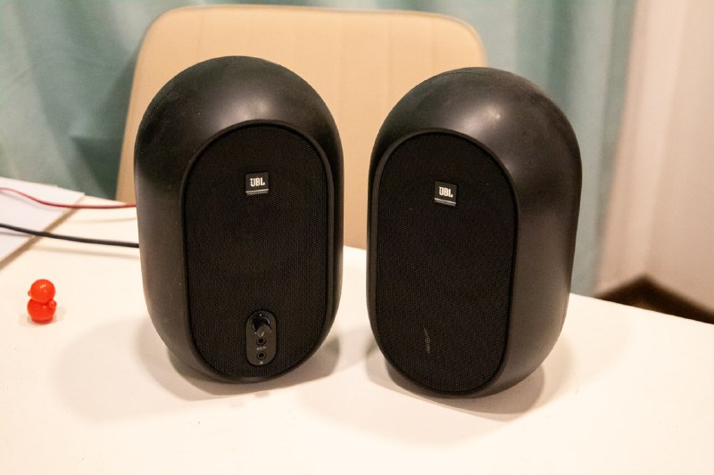 Колонки JBL One Series 104