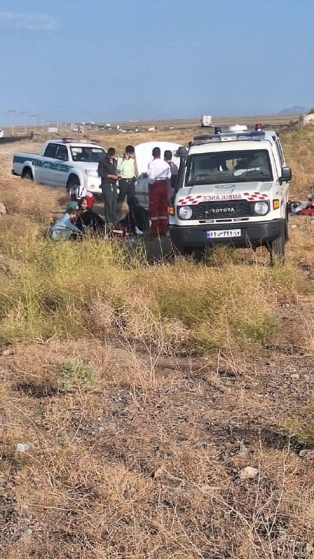 اخبار نیشابور: ⭕️ انحراف از جاده یک دستگاه پژو پارس در محور نیشابور به سبزوار ۷ مصدوم برجای گذاشت!👤 رئیس جمعیت هلال احمر سبزوار: 🔹طی اع