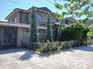 Продаётся евро дом 8 соток 6 комнат