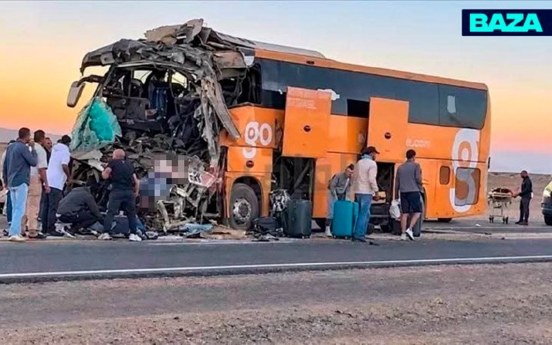 שלושה רוסים נפצעו בתאונה קשה עם אוטובוס תיירים במצרים - לפי "בסיס". התאונה התרחשה בקילומטר ה-95 של הכביש המ…