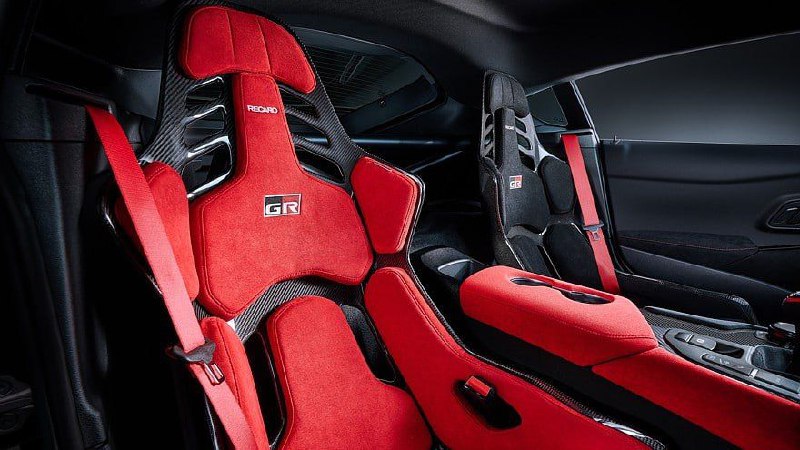 Производителя автомобильных сидений Recaro спасли от банкротства 3