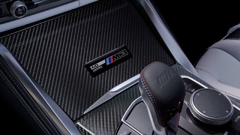 BMW выпустит эксклюзивную M3 к 40-летию модели тиражом всего 40 машин для Китая. 4