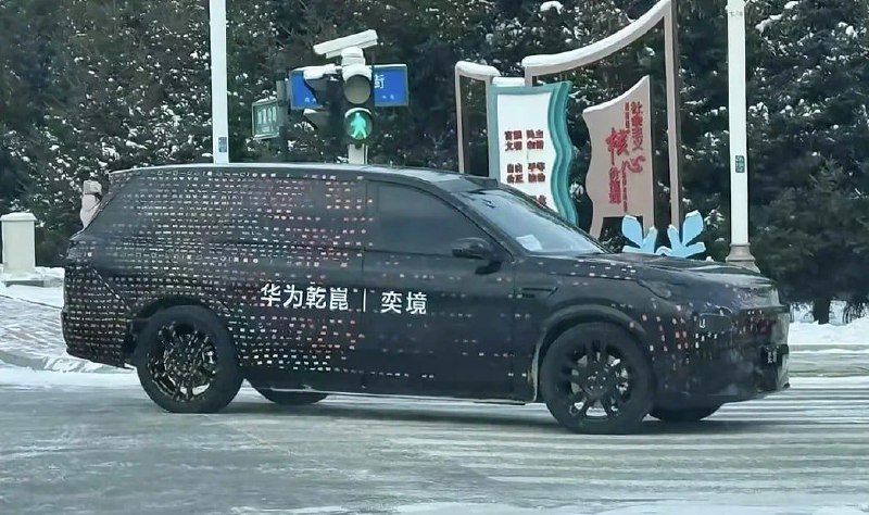 Новый автобренд Huawei готовит большой кроссовер 2