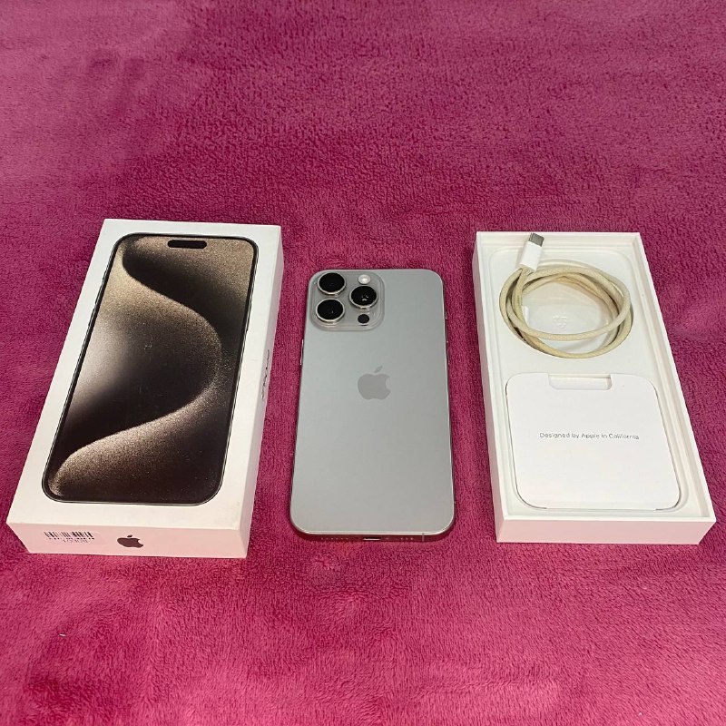 Продаю iPhone 15 Pro Max 256GB Natural Titanium