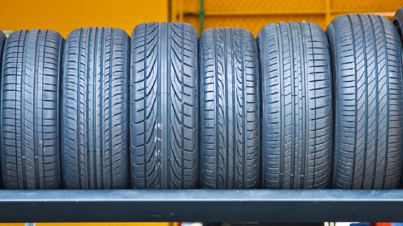 Шины Goodyear и Michelin — две легенды, которые вечно меряются километрами гаран